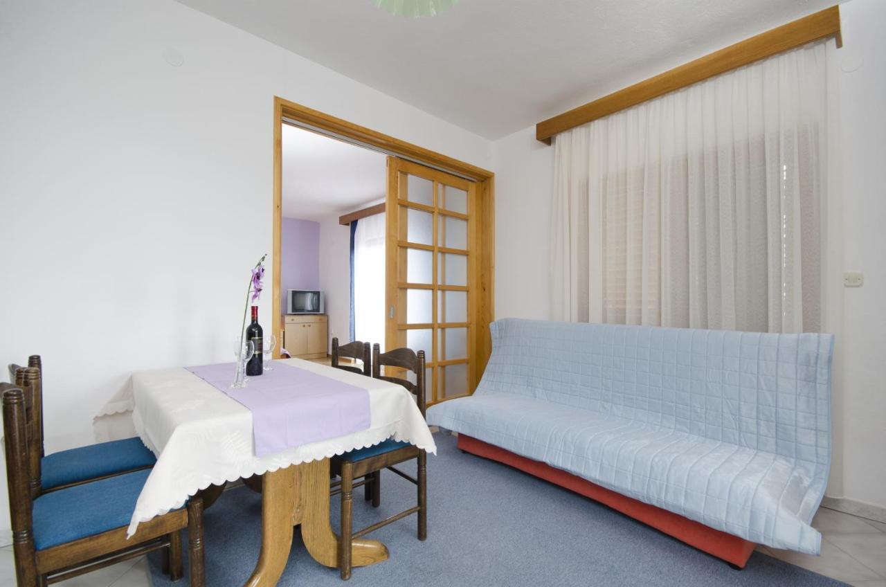 Family Friendly Apartments With A Swimming Pool Baska Voda, Makarska - 12442 Εξωτερικό φωτογραφία